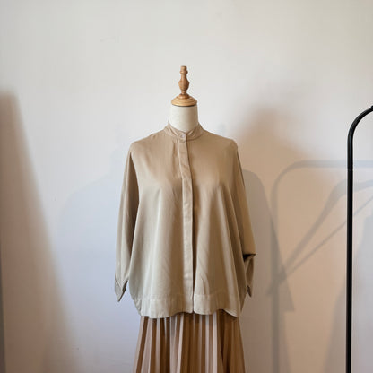 ILIA Flowy Shirt in Golden Taupe