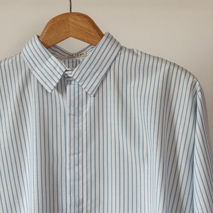 (PRE-ORDER) Zara Striped Shirt in White Blue